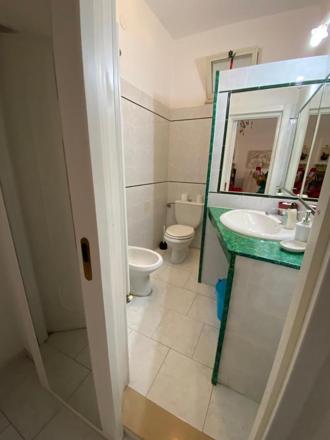 A Casa Di Glo' Apartment Porto Torres Exterior foto
